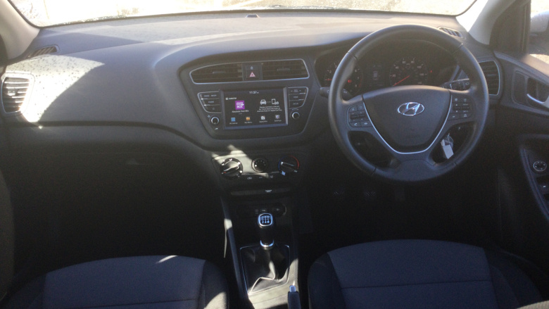 Hyundai i20 1.2 MPi SE 5dr Petrol Hatchback